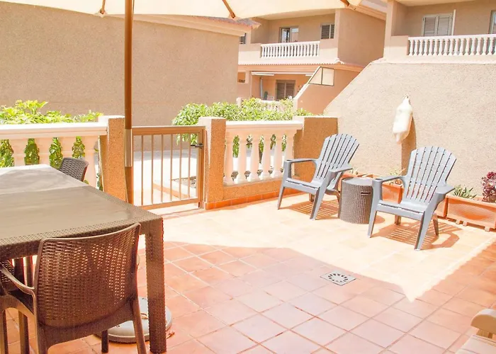 Navy Apartment, El Poris